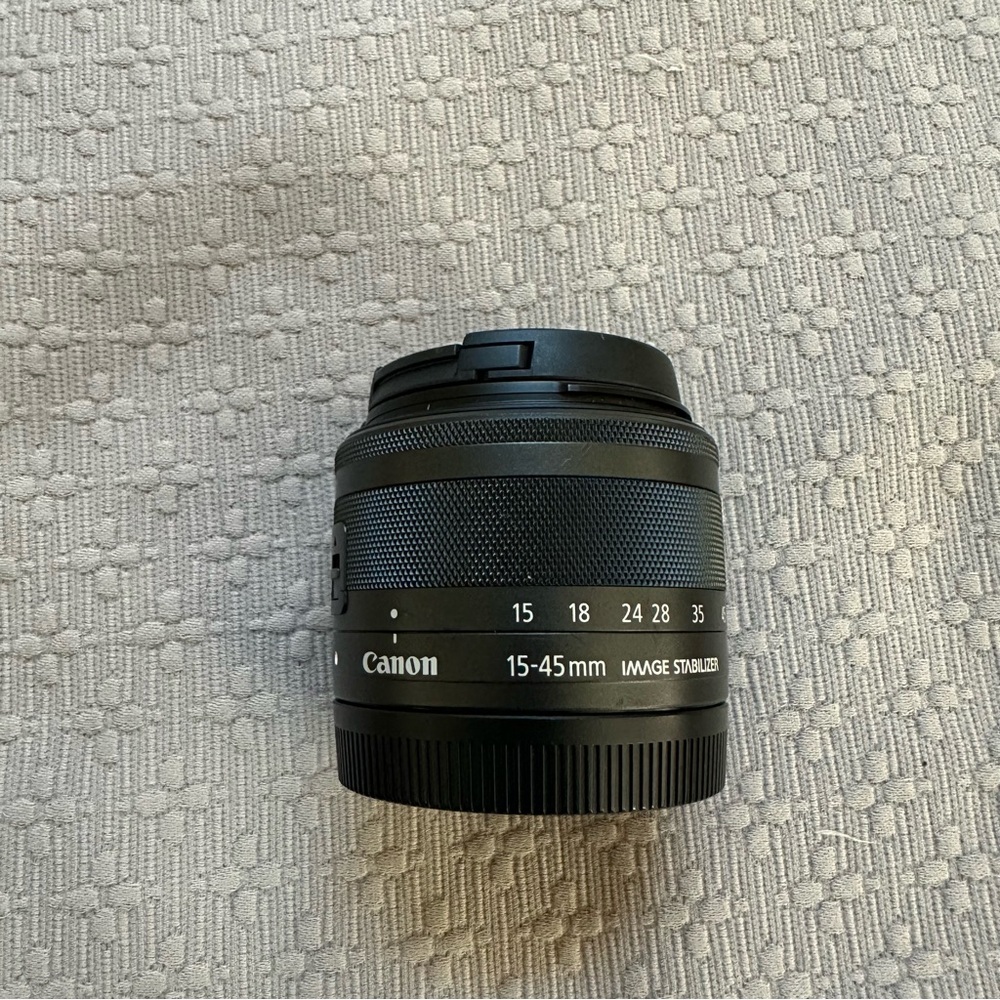 Canon Lens EF-M 15-45mm f/3.5-6.3 IS STM